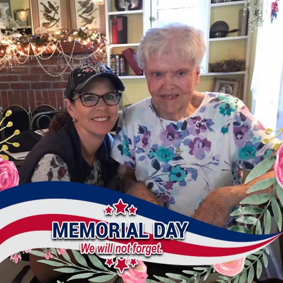 Meet your Posher, Cynthia - Picture 1 of 1